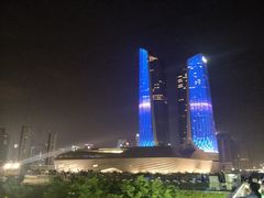 -南京眼步行桥