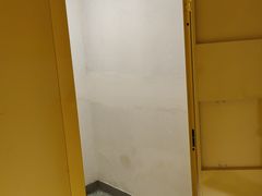 -美立方自助仓(新华医院店)