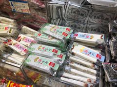零售区-采芝斋(延安路店)
