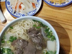 -金城尕娃牛肉面(钻汇广场店)