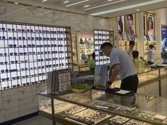 -世纪大明眼镜·林德伯格·蔡司官方授权店(武昌旗舰店)