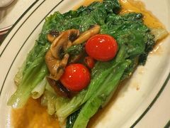 -玛格萝妮比萨屋(陆家浜路店)