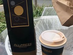 -Takapuna Beach Cafe