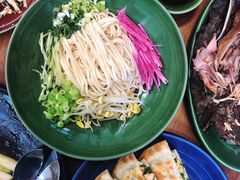 炸酱面-君悦酒店·1881·北京烤鸭