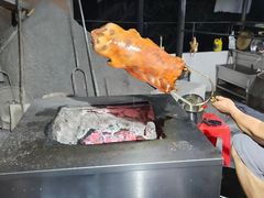 -大石鼓山庄·珠海第一烧猪