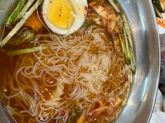 -韩风烤牛肉冷面店