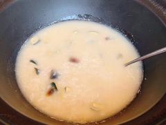 皮蛋瘦肉粥-鲜小岛·铜锅涮肉