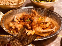 -巴厘龙虾·榜首油焖大虾(音乐学院·沿江酒馆店)