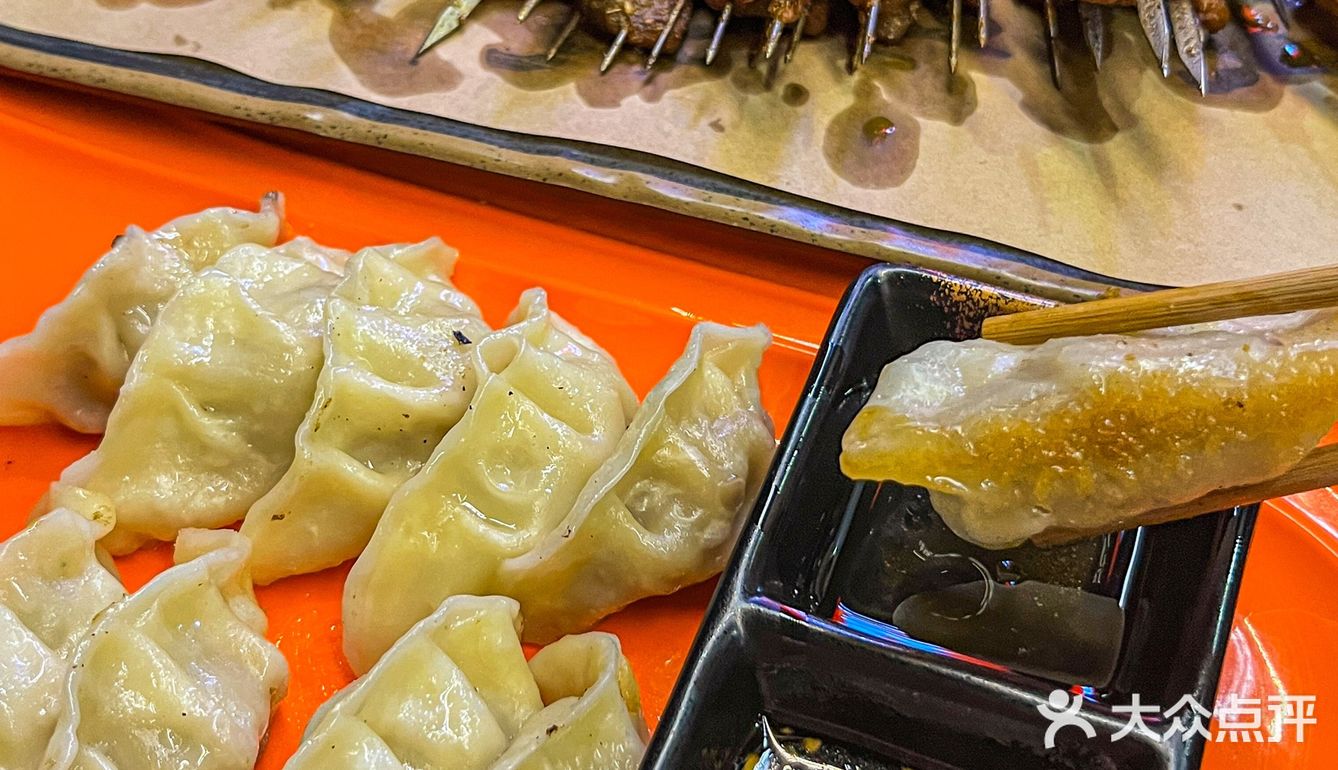 《关于我在武汉一个礼拜吃三次的烧烤店》