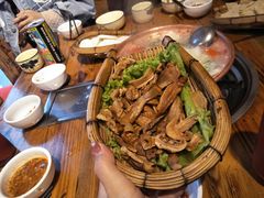 -阿婆情腊排骨火锅(金虹路店)