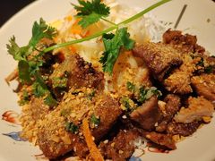 -大头虾越式风味餐厅(光明广场店)