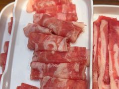 -天成·潮州牛肉脆肉鱼生蚝自助火锅