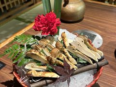 -牛道·和牛九食(市府恒隆广场店)