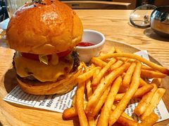-Common Table · Brunch & Coffee