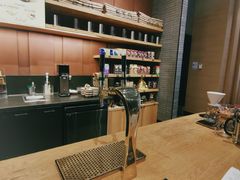 -星巴克臻选(青岛金狮广场店)