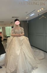 -GRACE KELLY婚纱与礼服(北京店)