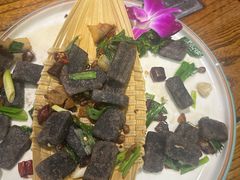 -亮欢寨(凯里总店)