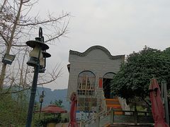 -楠柏弯休闲山庄(梨花溪店)