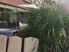 -深圳富苑皇冠假日套房酒店