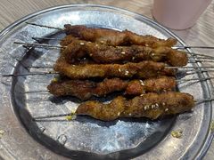 -江城燕子大排档(江汉路步行街店)