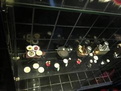 -新大咀港式茶餐厅(宝山万达店)