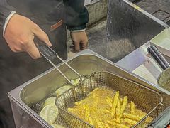 -许西美食一条街