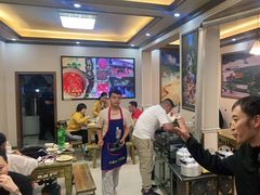 -乳仔牛牦牛汤锅 烤羊排(松潘古城店)