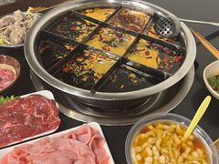 -邓莽子老火锅(中兴路总店)
