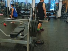 -美仕莱·游泳健身(六合龙湖天街店)