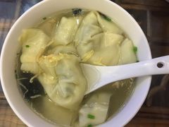 -笑来喜馄饨小笼工坊店(湖滨街店)