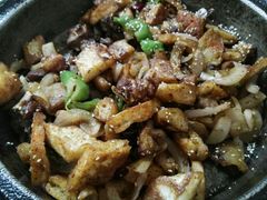 -老钟家烤羊排·敦伊阁清真餐厅胡羊焖饼