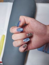 -UGIRL有个美甲