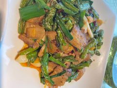 尖椒小炒肉-东沙小镇主题餐厅(下沙店)