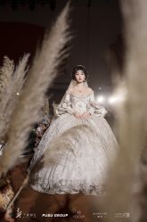 -COLOUR ·婚纱礼服馆(贡湖大道店)