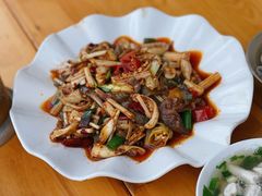-周记翘脚牛肉