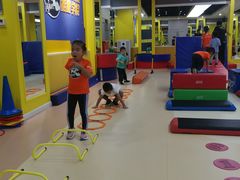 -能量学院少儿体能运动馆(公园1872店)