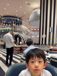 -奈尔宝家庭中心·亲子餐厅(鄞州万达店)