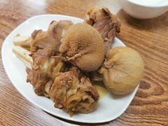 -金新羊杂馆·小龙虾