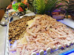 -锤头鲨毛肚海鲜烤肉自助餐厅(国购广场店)