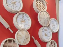 -佬钱湾仔(衣裳街店)