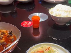 -川流不息·地道川菜·小龙虾(新松江路店)