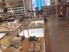 -hotwind热风(丽影广场店)