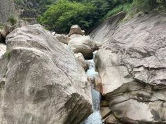 -鄣山大峡谷