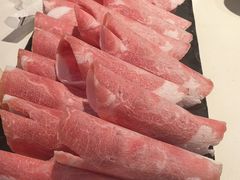 -老牌坊云南鱼豆花火锅(哈西万达店)