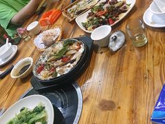 -大富蚝乌东哥饭店·石锅鱼杂·柠檬鸭(革新路店)