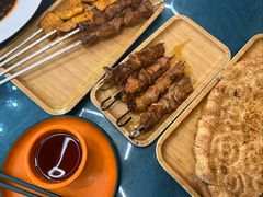 -乡村馕坑肉·烧烤·新疆菜·本地人更爱吃(阿勒泰首店)