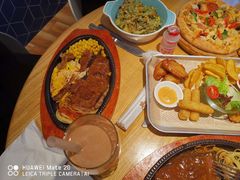 -菲滋意式餐厅(西湖文化广场店)