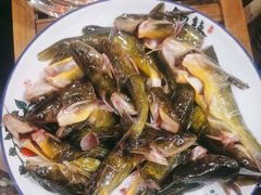 -亮欢寨酸汤鱼(沙冲路店)