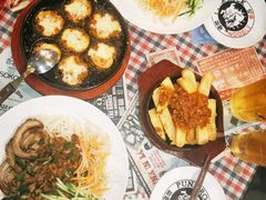 -鼓楼吃面·肉啃肉(南锣鼓巷店)