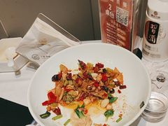 -江城小馆陕南妈妈菜·全球旅行餐厅(钟楼店)